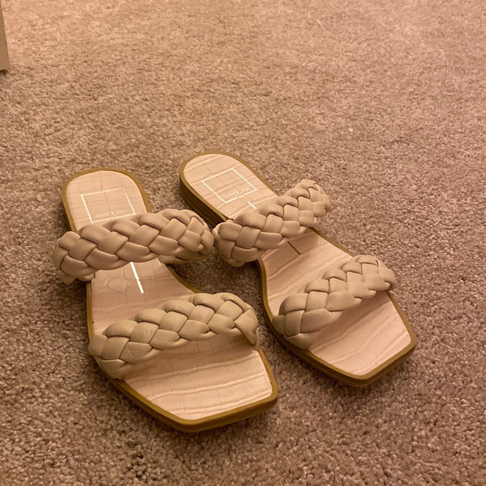Cutest flats size 6.5
